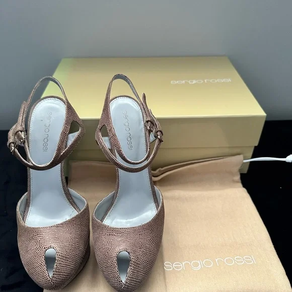 Sergio Rossi Brown Platform Peep-toe stiletto - Size 6.5/EU 36.5